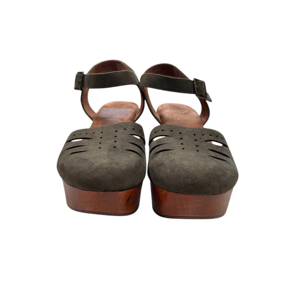 White Mountain Cassidy 9 Microsuede Platform Wedge Heel Clog Olive Retro Boho Ca